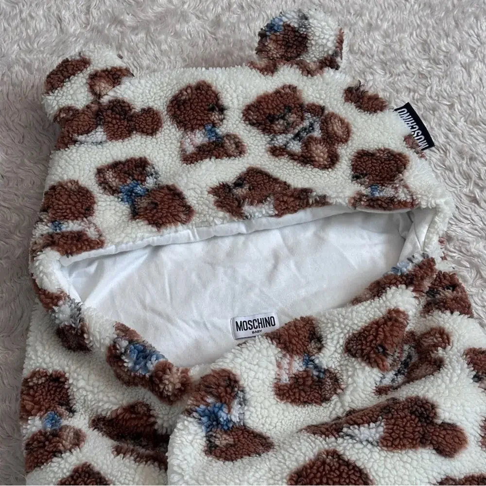 Moschino Cozy Teddy Bear Patterned Sherpa Baby Onesie